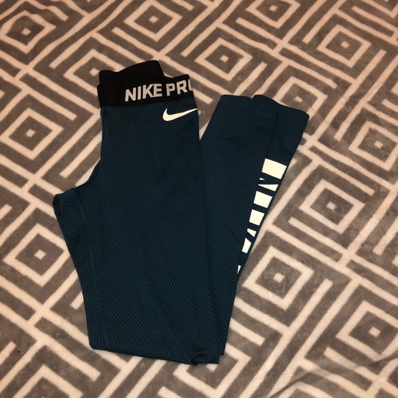 Nike Pants - Nike Leggings - XS